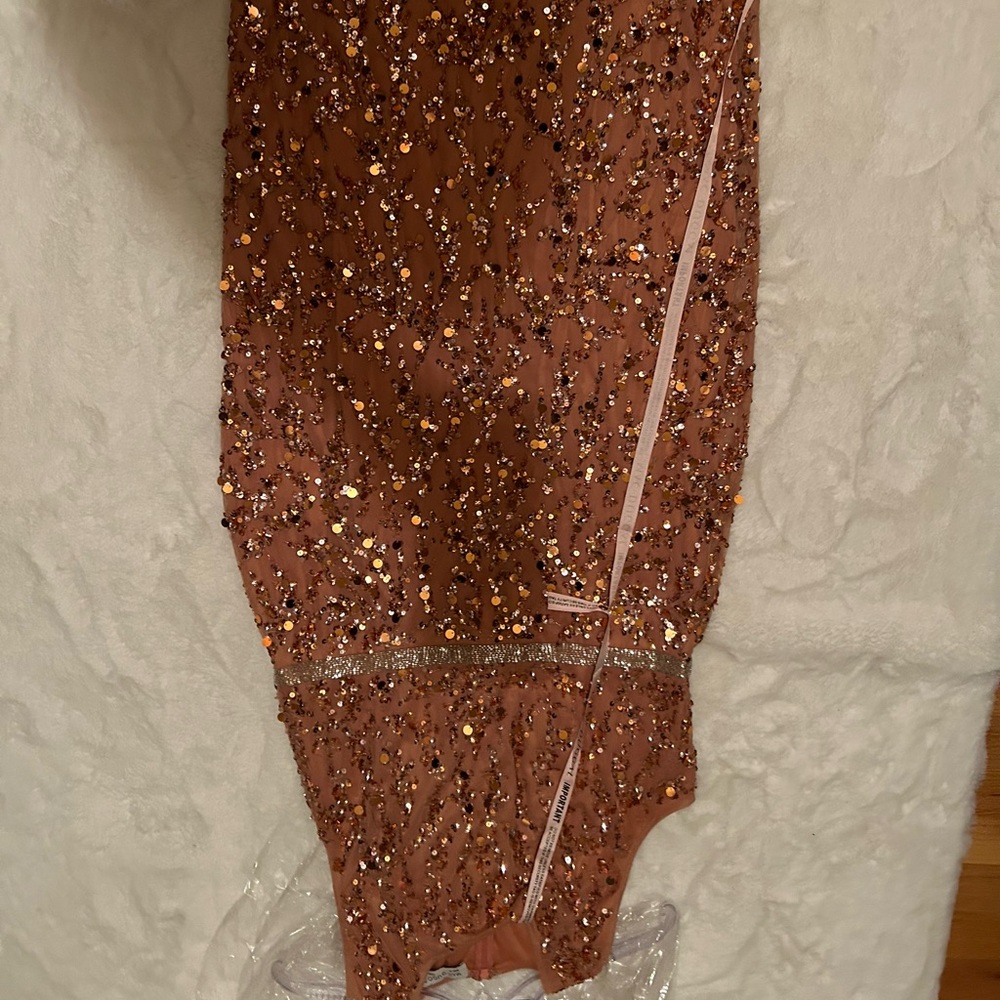 MACDUGGAL DRESS - Picture 3 of 7